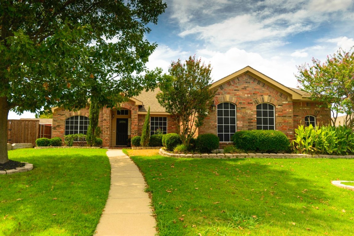 2006 Dewberry Court Forney TX 75126