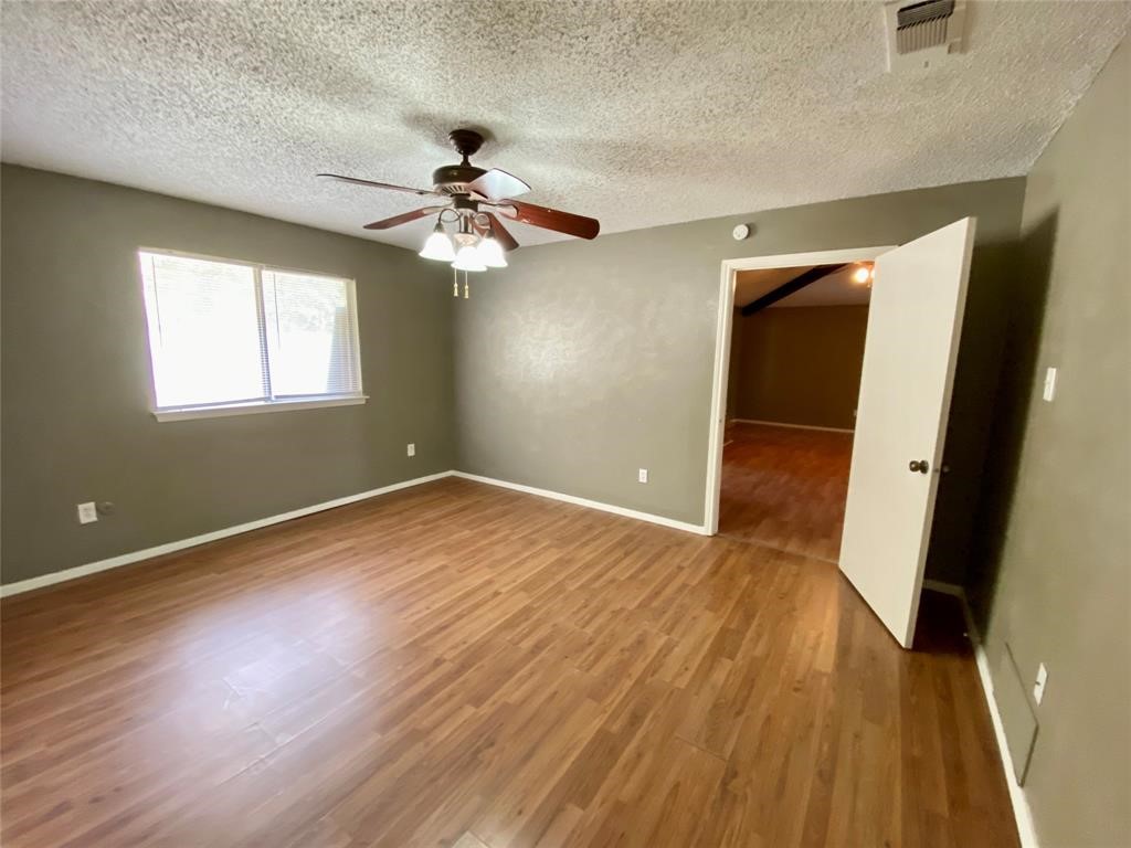 7004 Bennington Drive Watauga TX 76148
