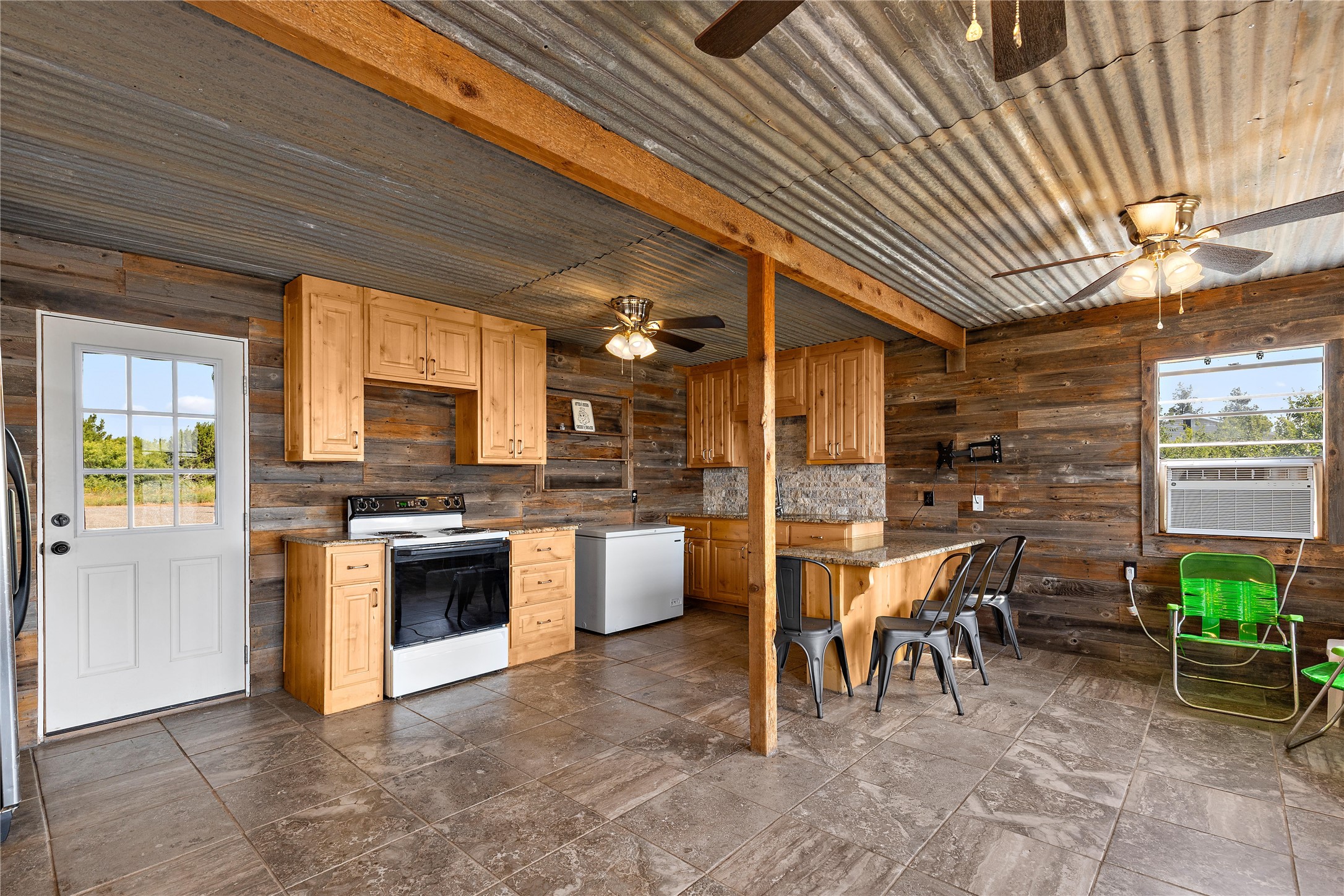 894 W Moonshine Road Seymour TX 76380