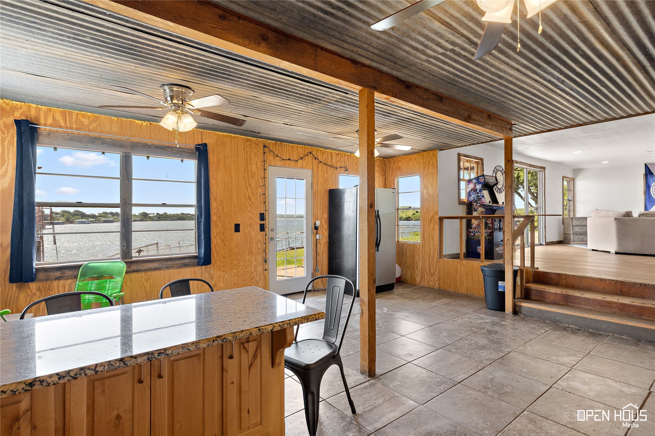 894 W Moonshine Road Seymour TX 76380