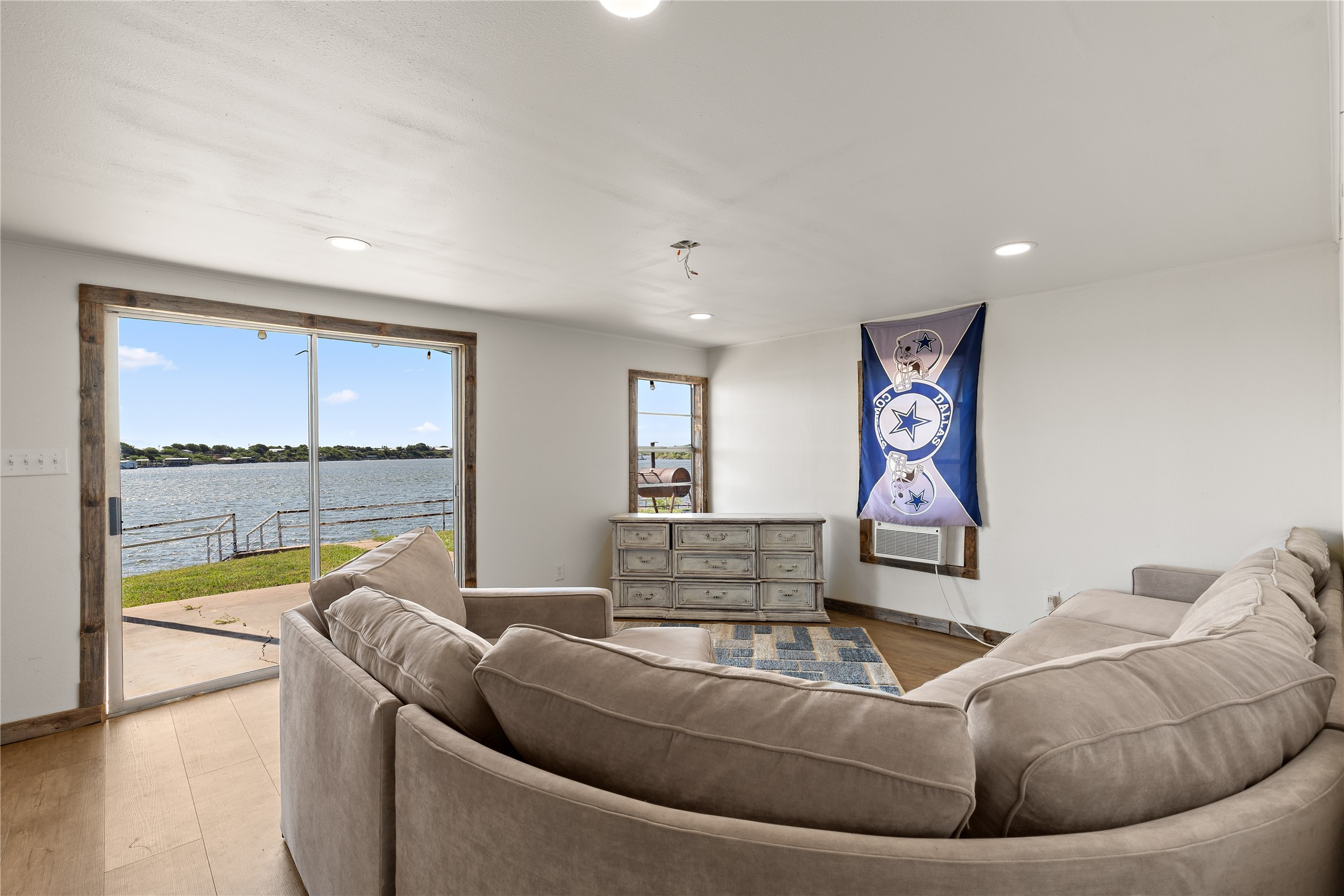 894 W Moonshine Road Seymour TX 76380