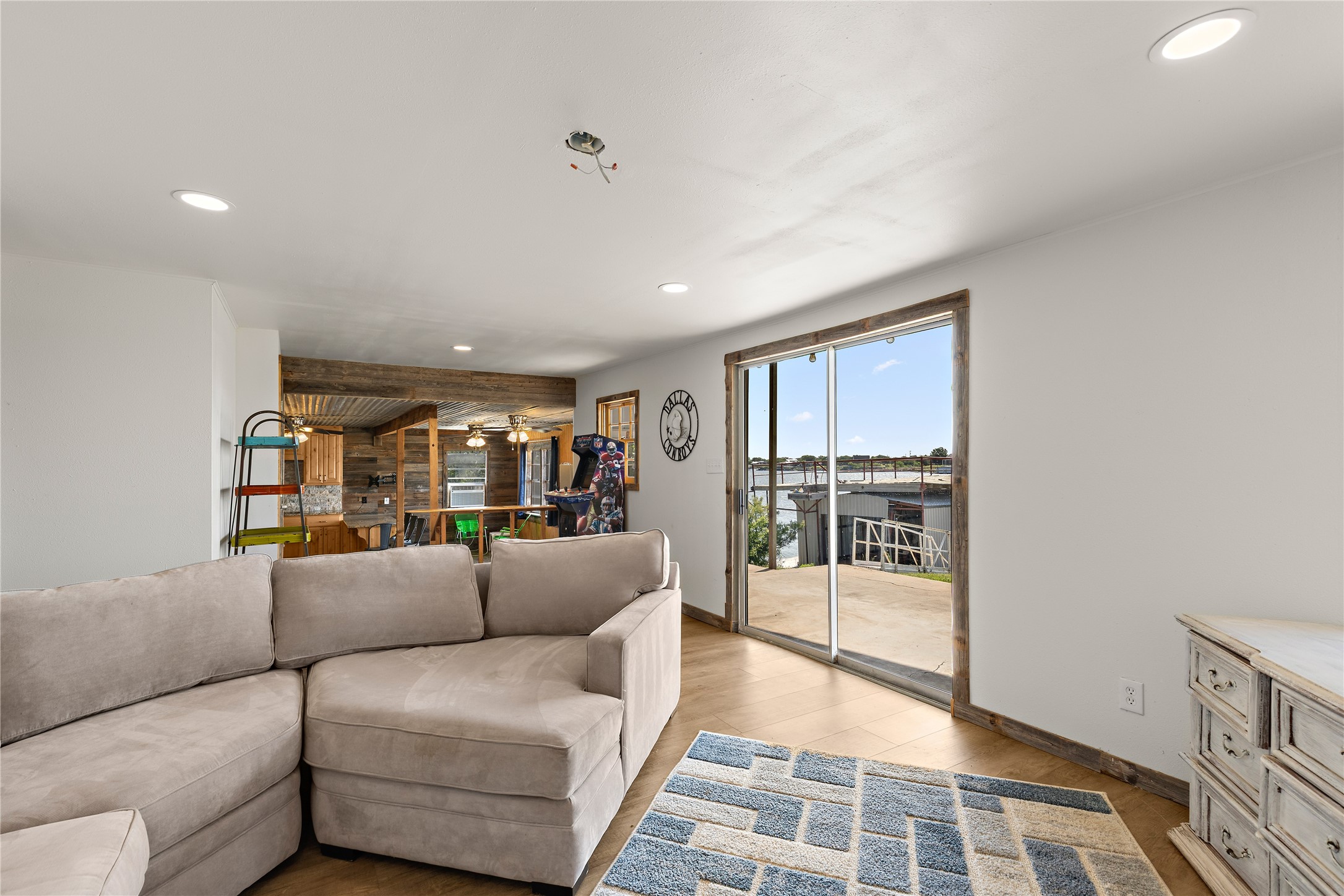 894 W Moonshine Road Seymour TX 76380