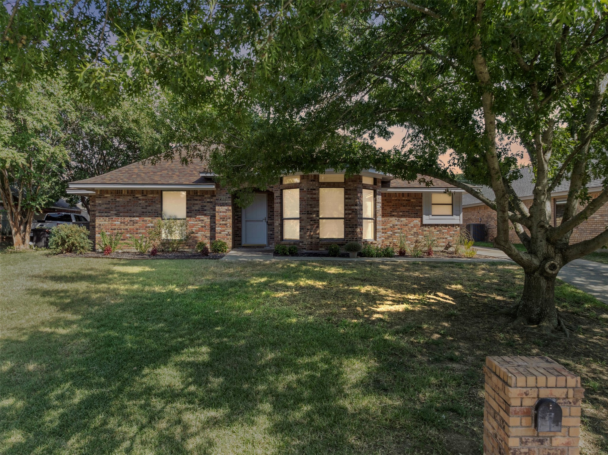 7332 Post Oak Drive North Richland Hills TX 76182