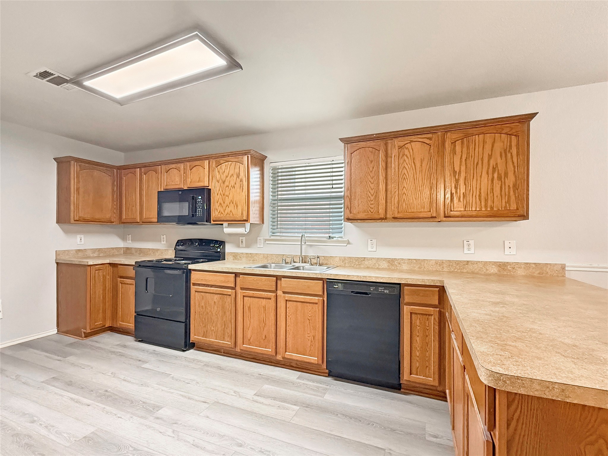 2006 Woodhurst Trail Heartland TX 75126