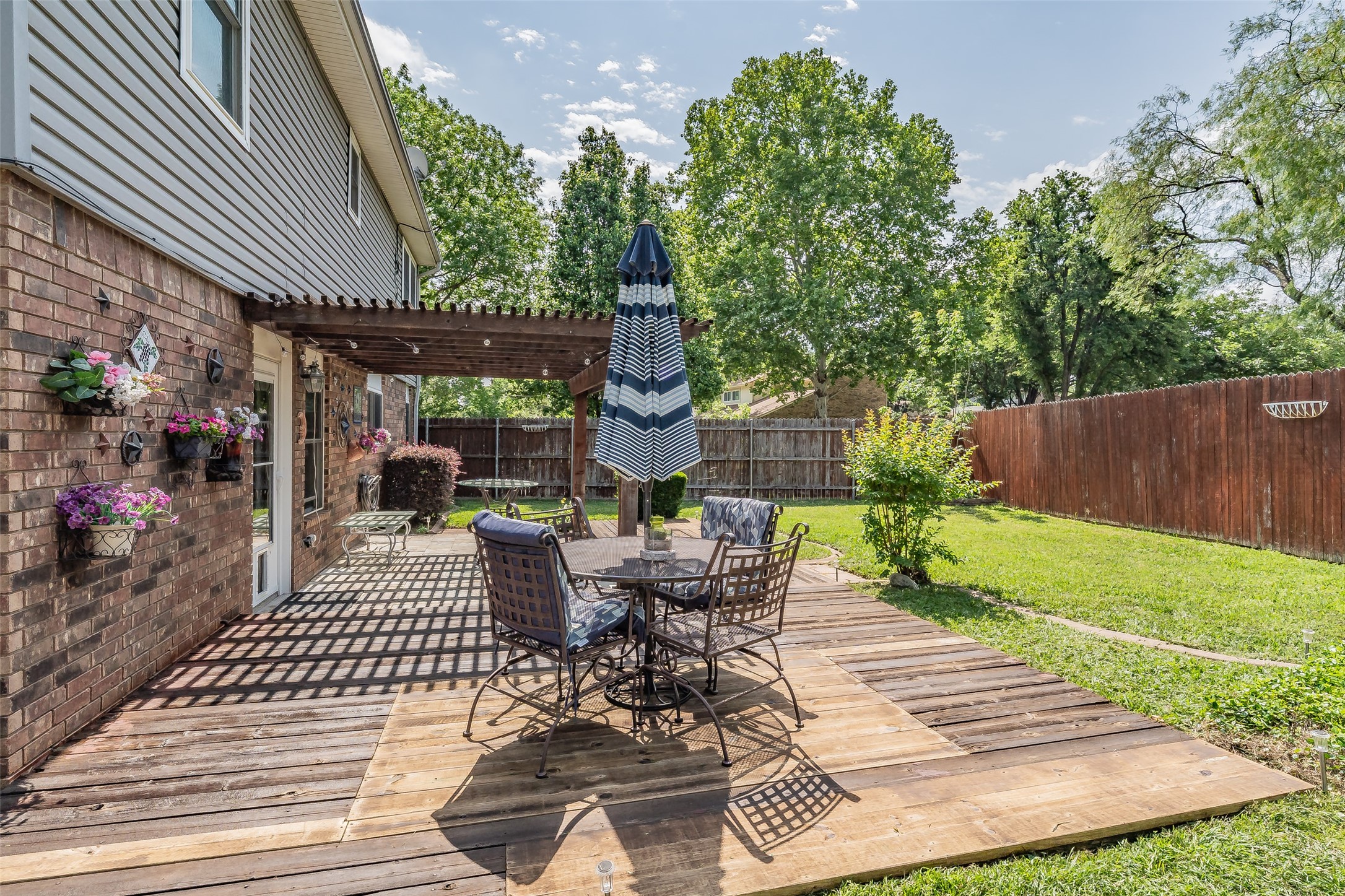 1219 Brian Court Grapevine TX 76051