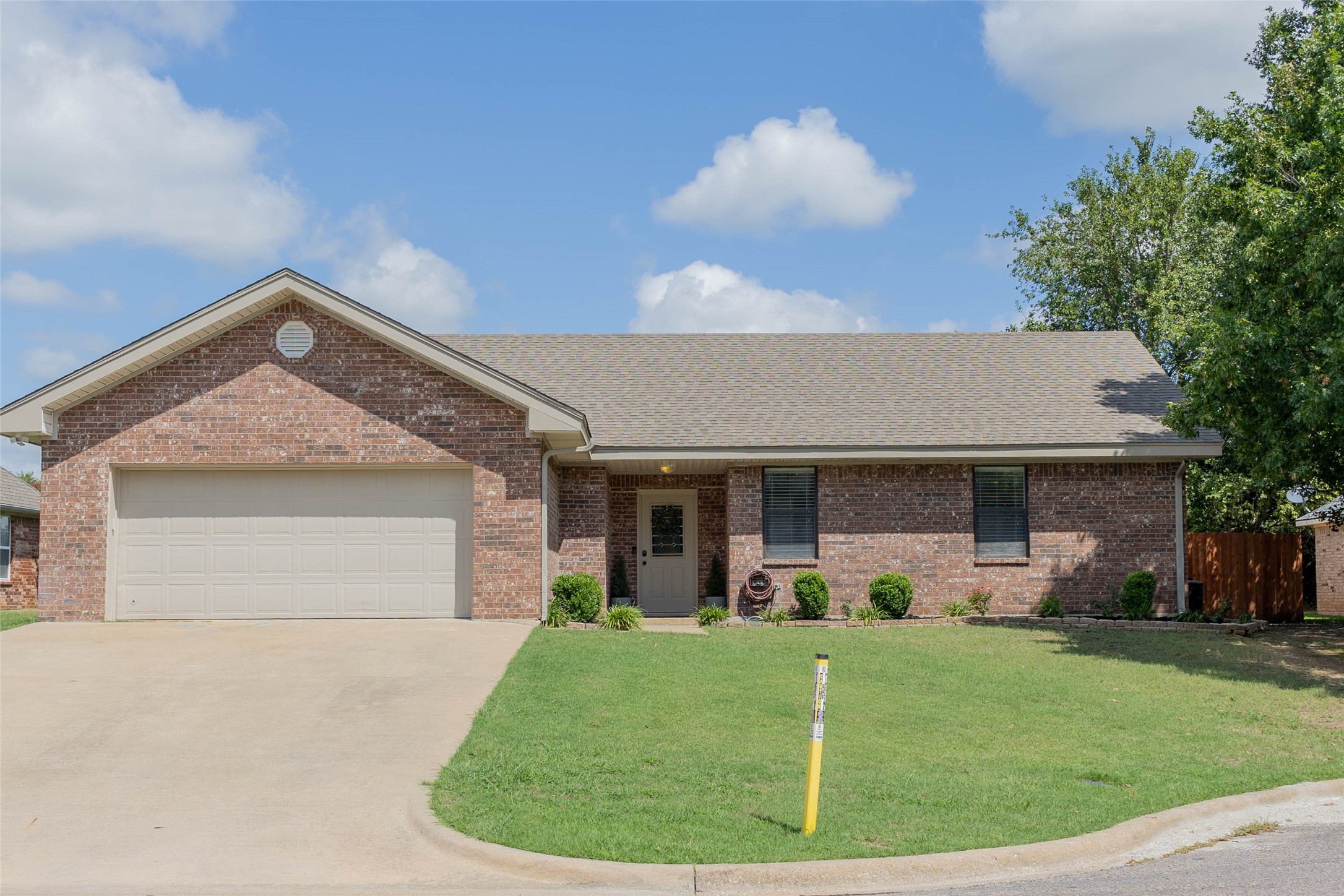 2220 N Village Drive Bonham TX 75418