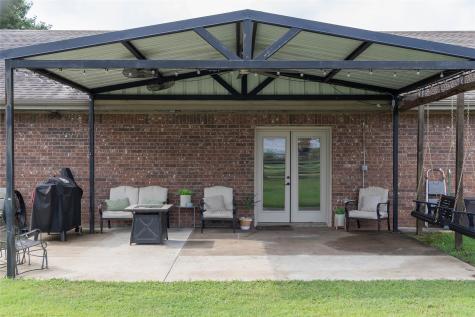 2220 N Village Drive Bonham TX 75418