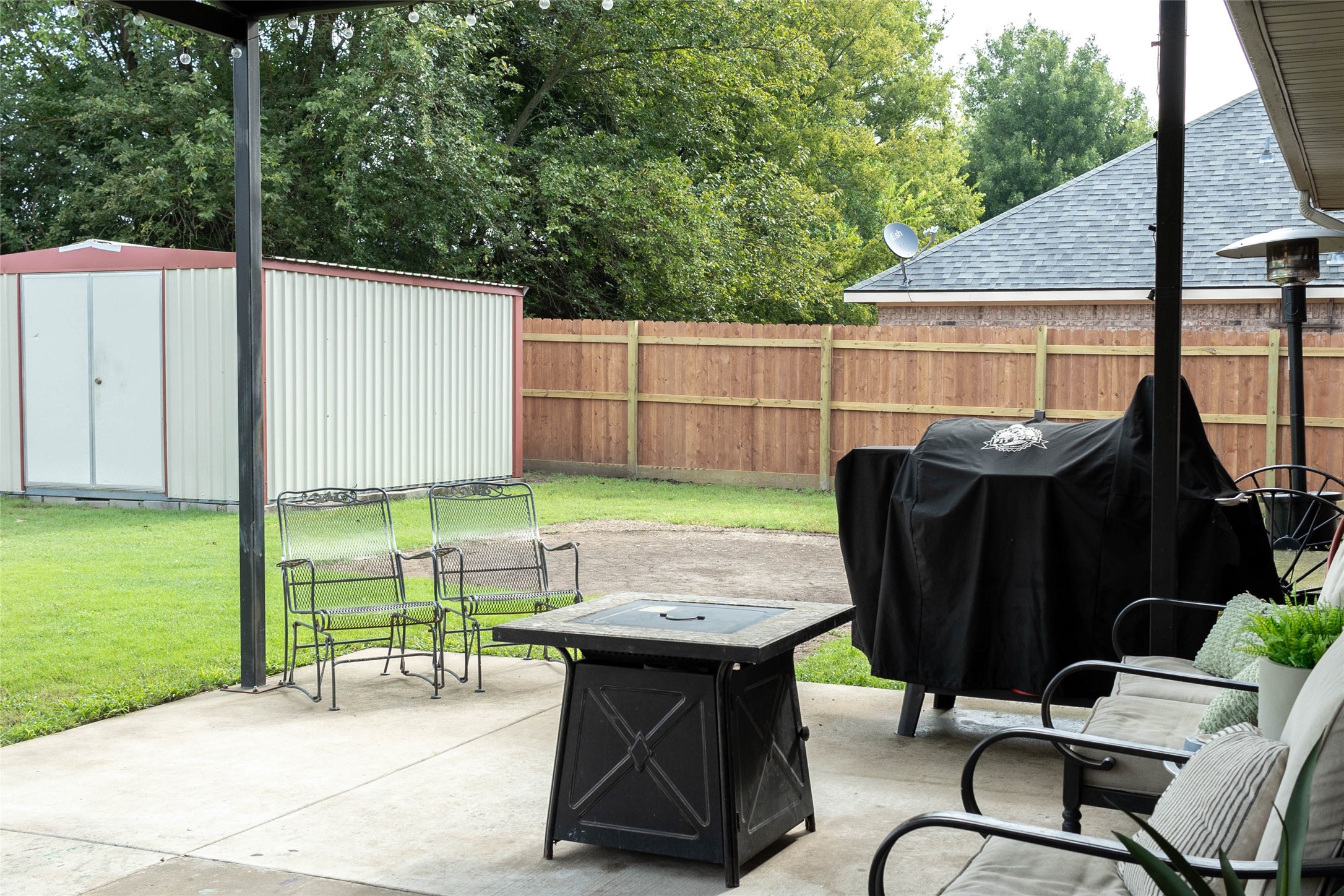 2220 N Village Drive Bonham TX 75418