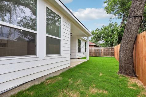 2716 E 12th Street Fort Worth TX 76111