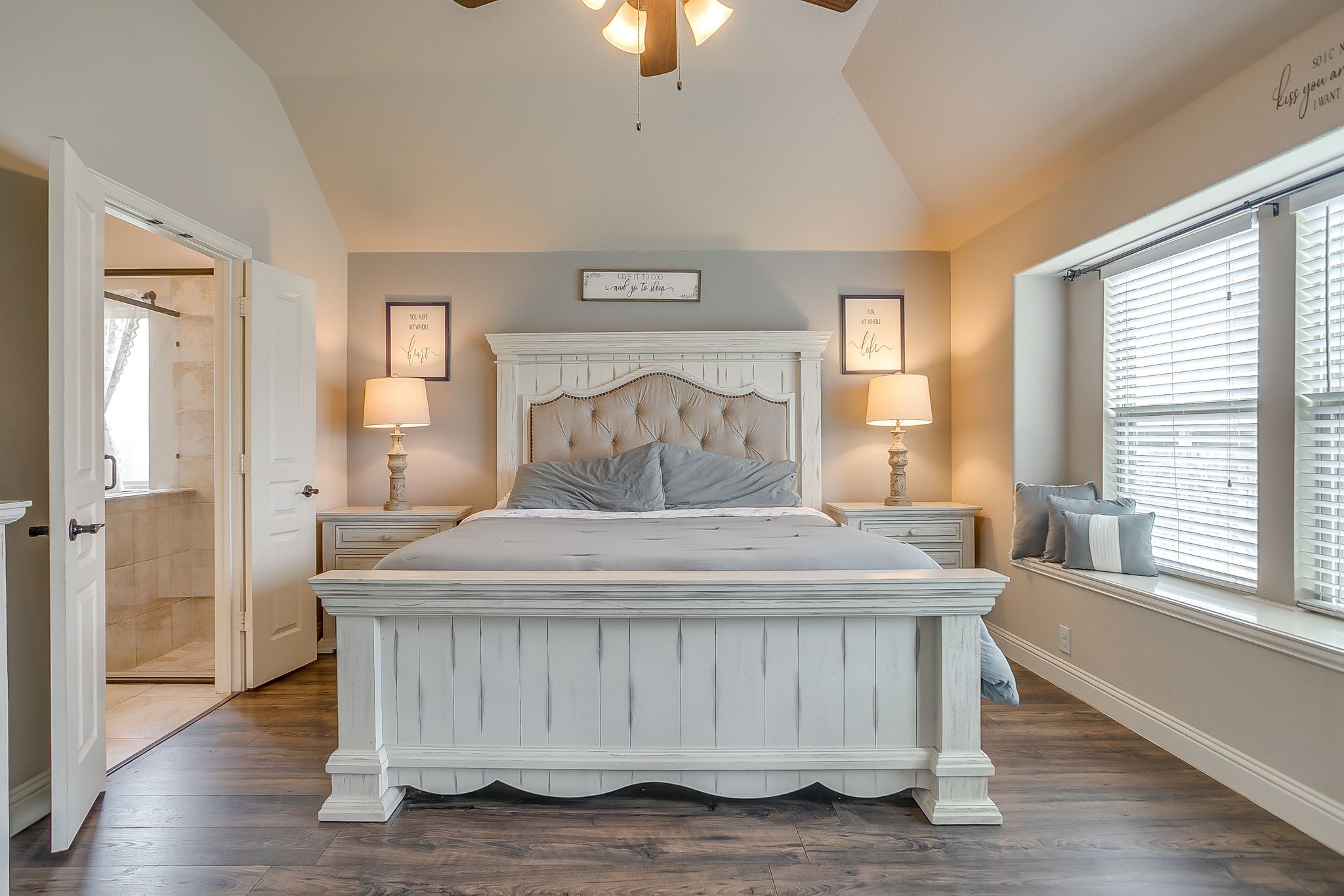 1033 Rustic Oak Way Burleson TX 76028