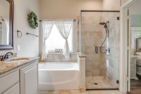 1033 Rustic Oak Way Burleson TX 76028