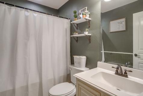 1033 Rustic Oak Way Burleson TX 76028