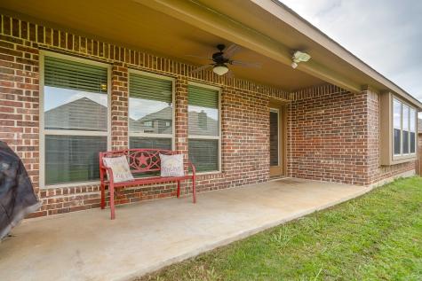 1033 Rustic Oak Way Burleson TX 76028