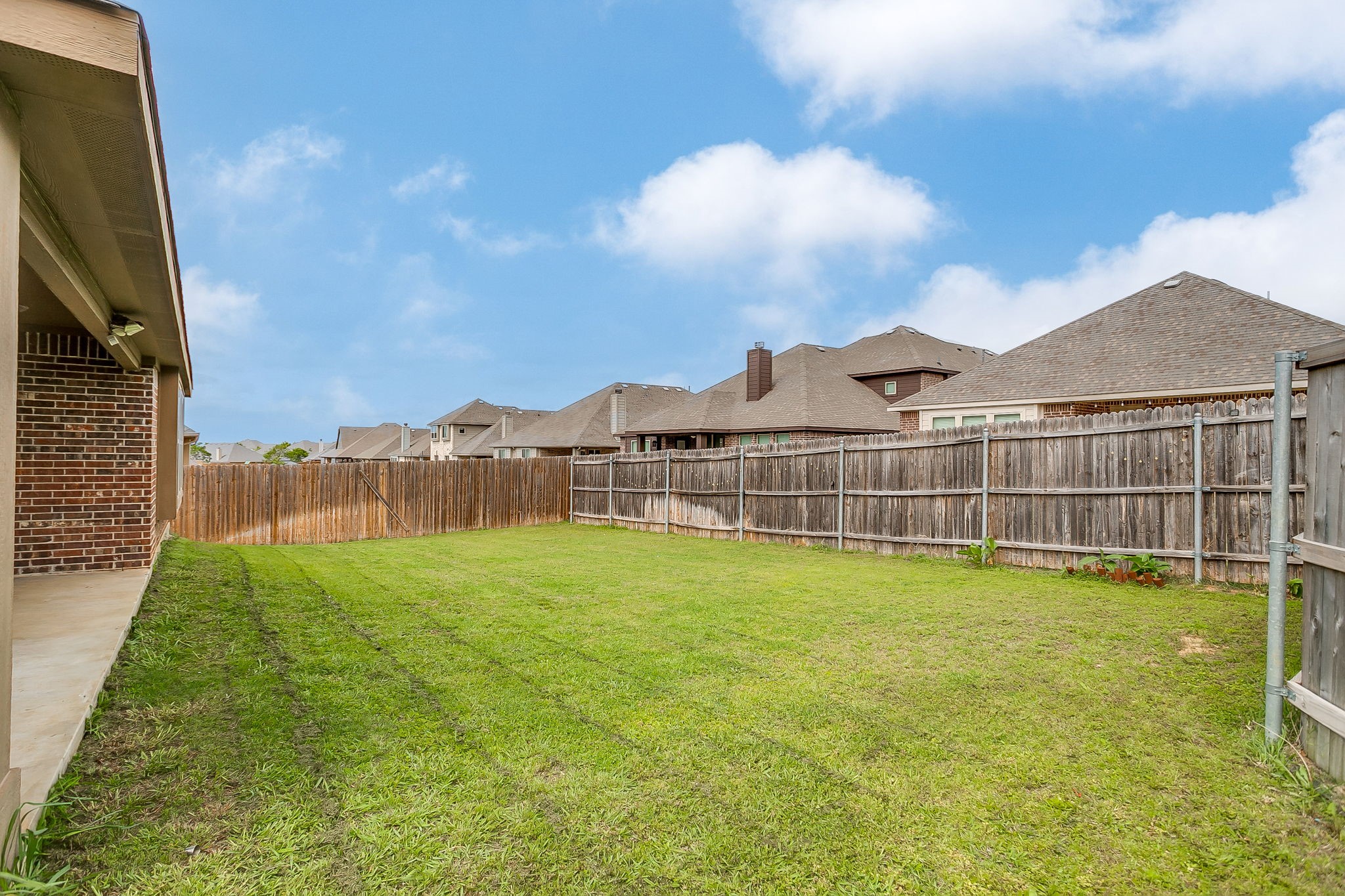 1033 Rustic Oak Way Burleson TX 76028