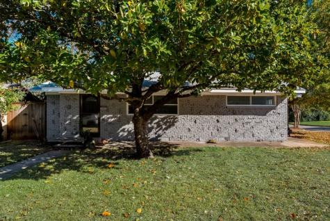 221 Pennie Court Arlington TX 76013