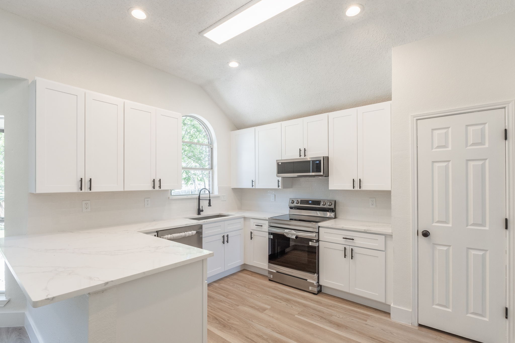 3901 Winter Park Balch Springs TX 75180