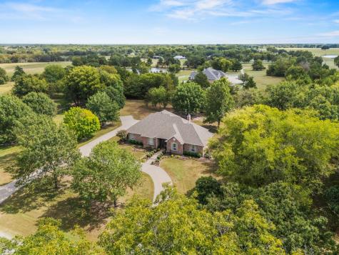 1 Bluebonnet Trail Greenville TX 75402