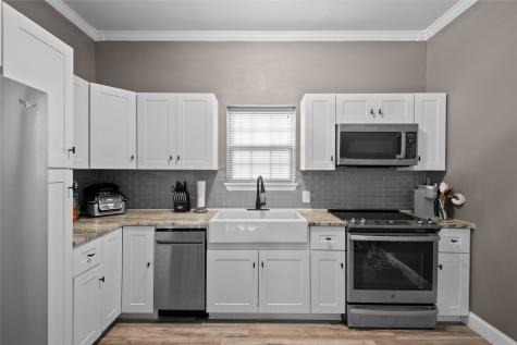 63 Live Oak Street Alvarado TX 76009