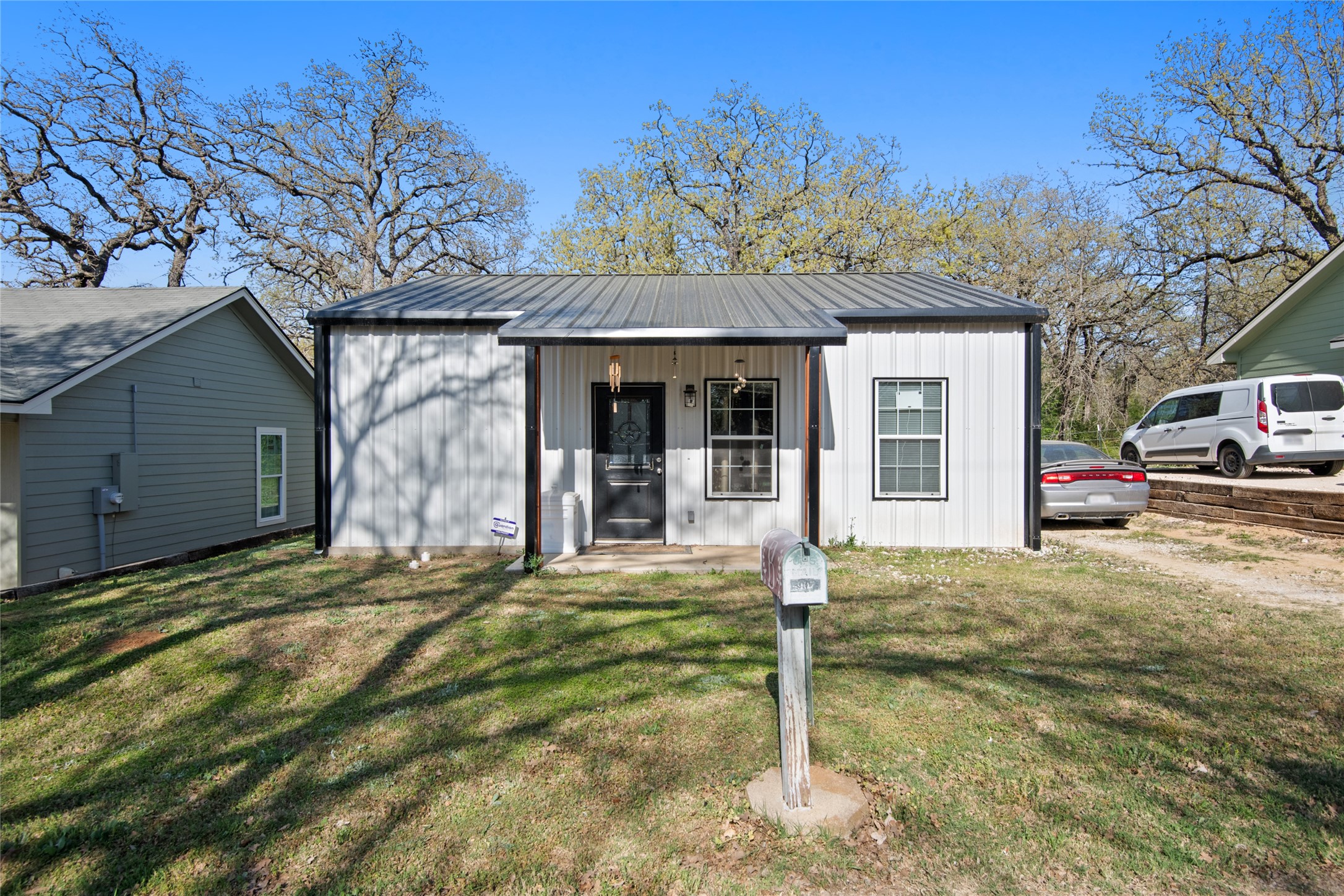 63 Live Oak Street Alvarado TX 76009