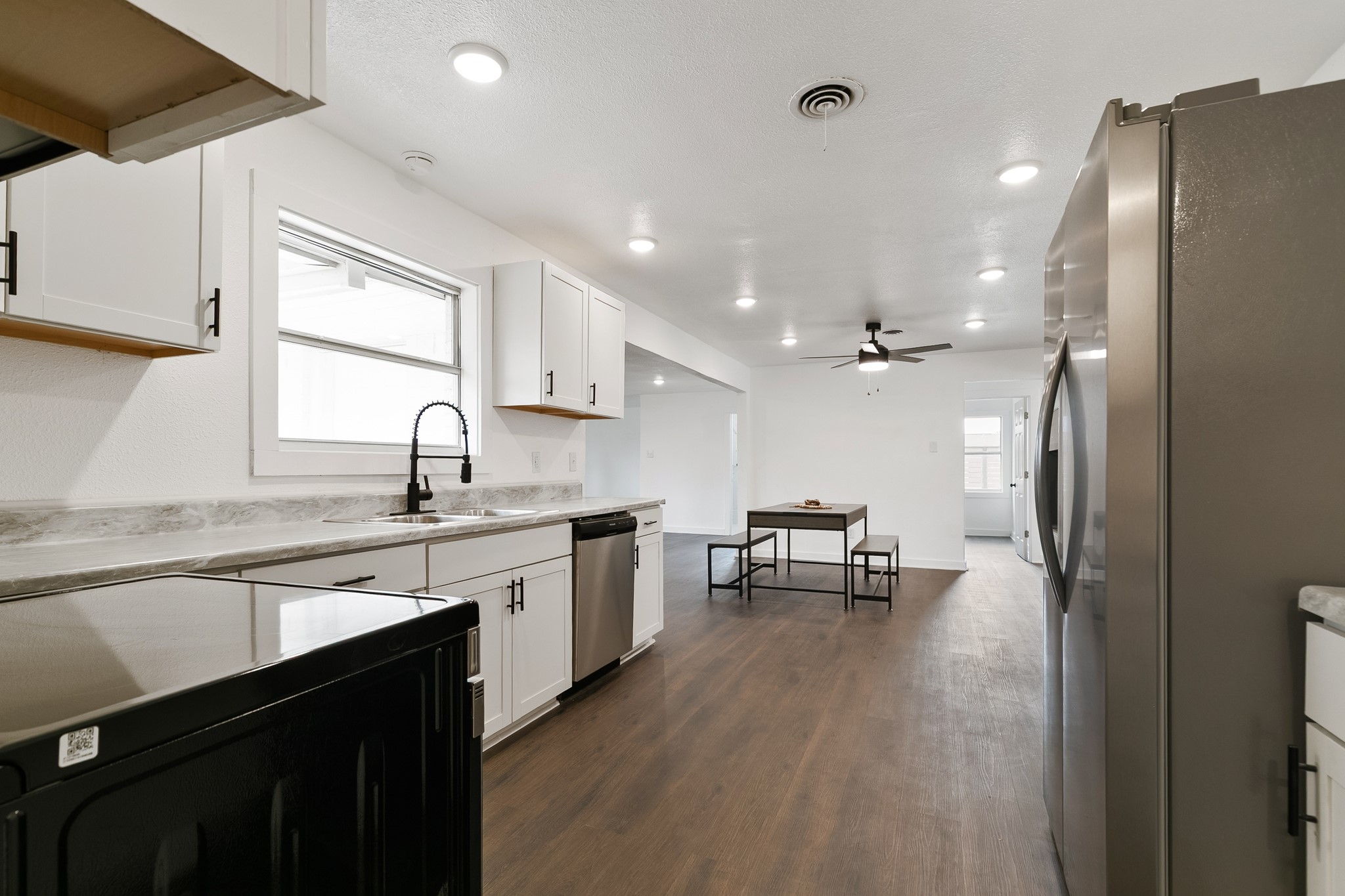 602 Lawson Drive Garland TX 75042