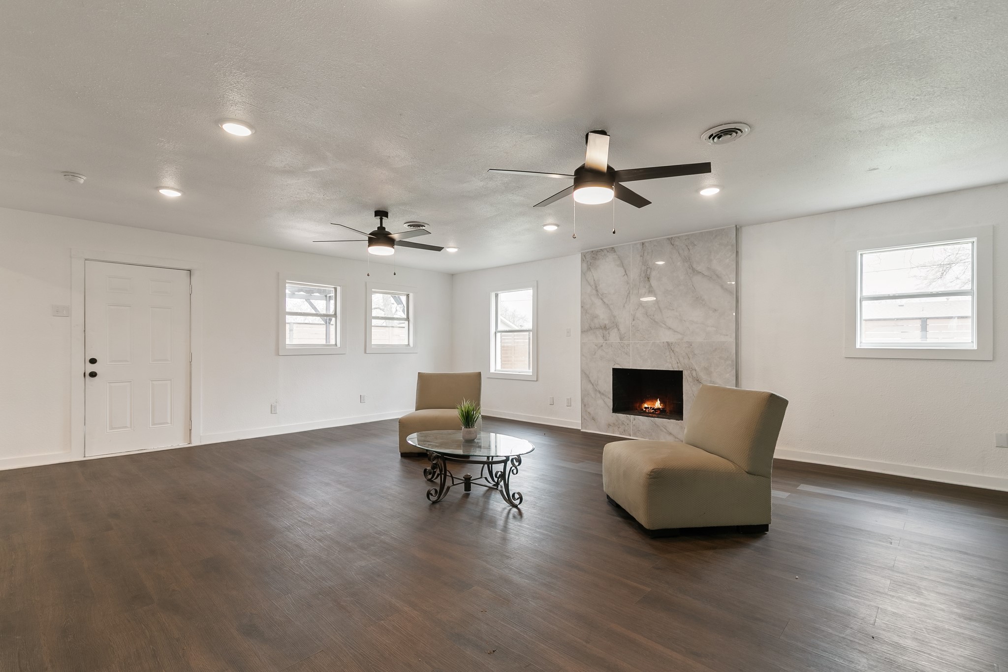 602 Lawson Drive Garland TX 75042