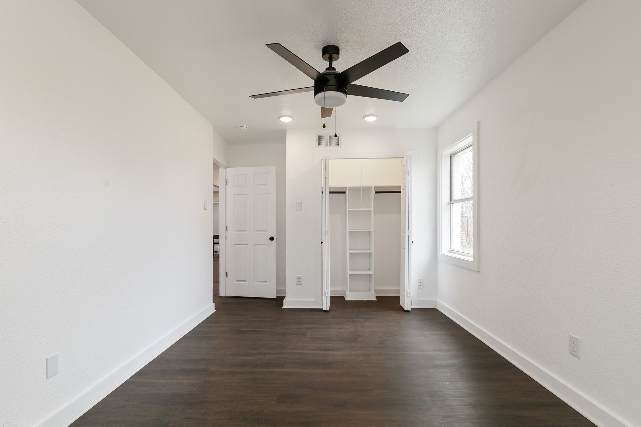 602 Lawson Drive Garland TX 75042