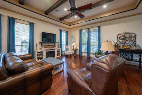 1423 Fm 1653 Ben Wheeler TX 75754