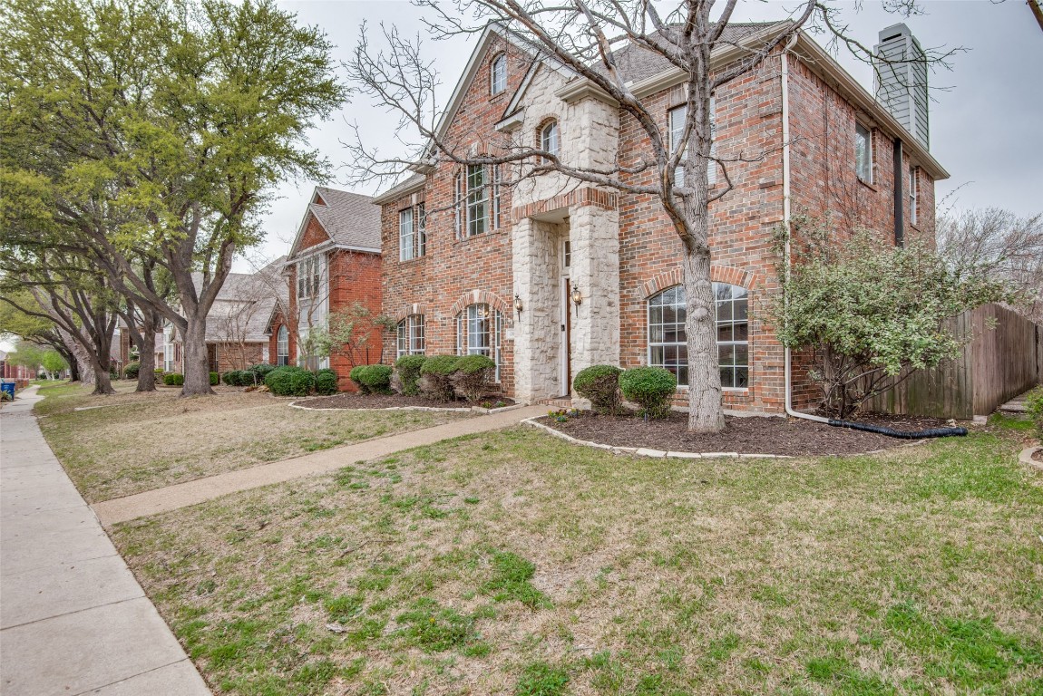 3563 Briargrove Lane Dallas TX 75287