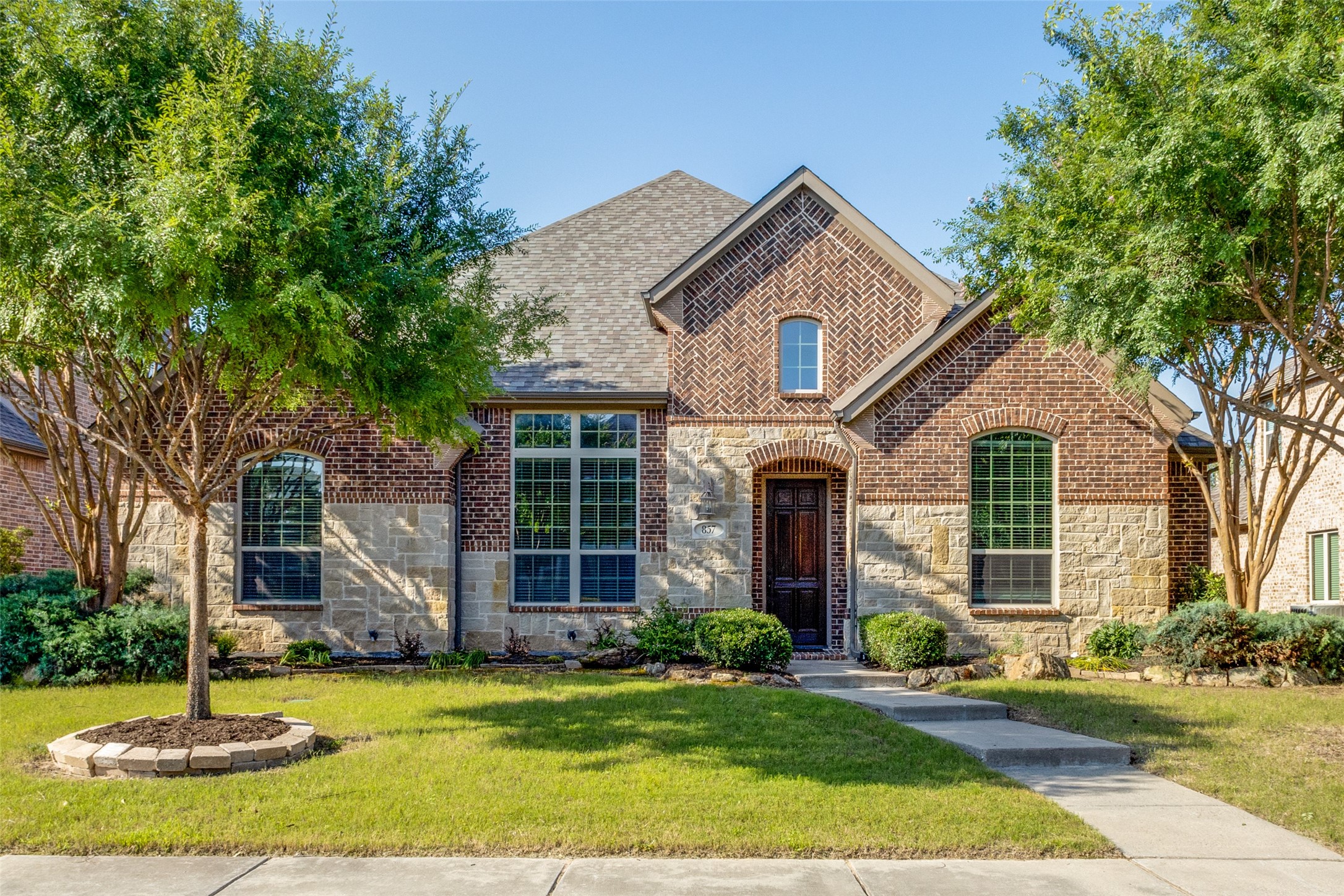 857 Fountain View Court Allen TX 75013