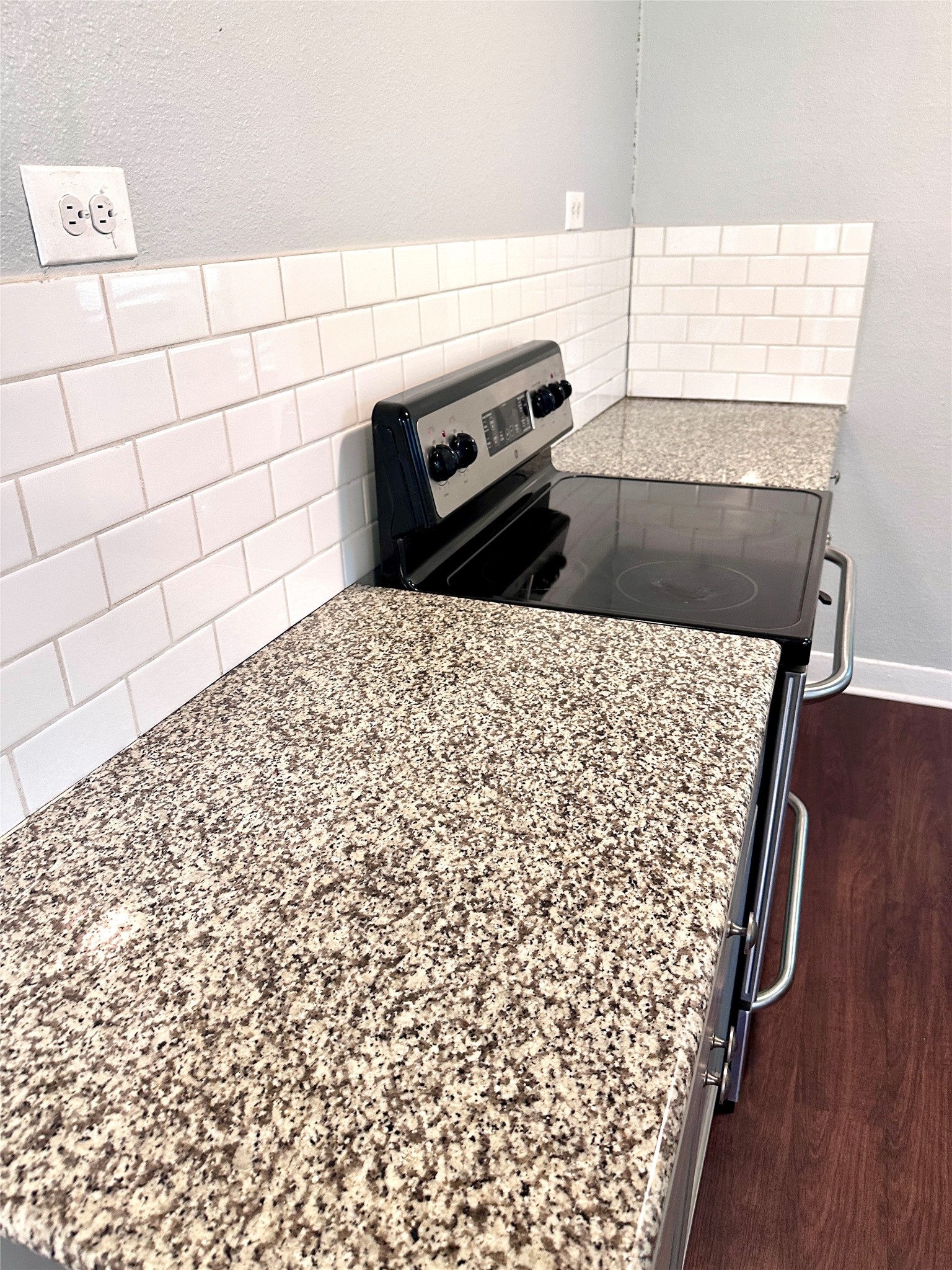 2842 Harlandale Avenue Dallas TX 75216