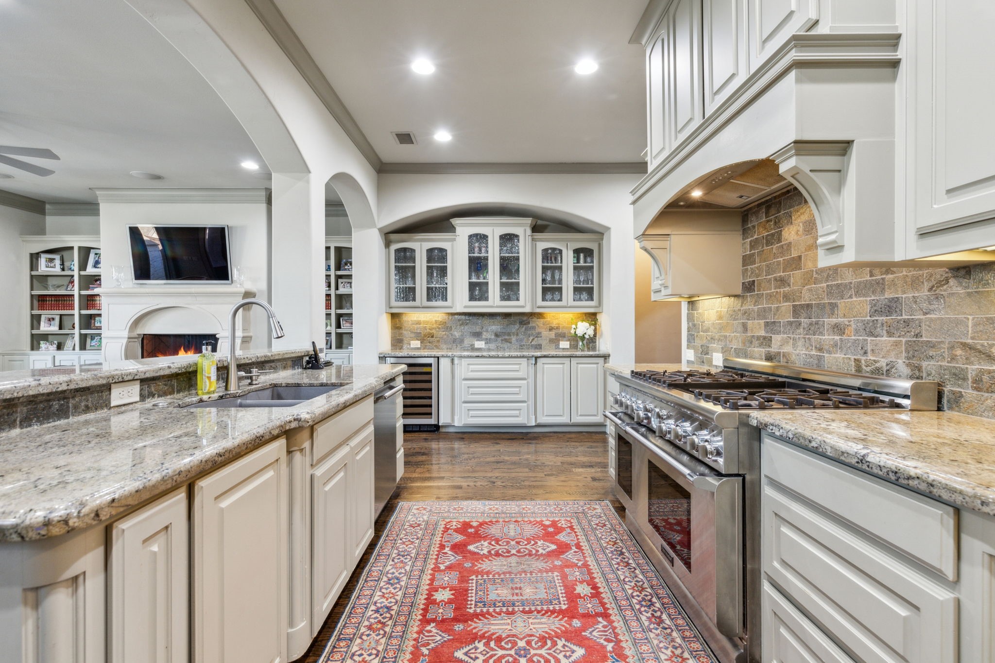 5011 W Hanover Avenue Dallas TX 75209