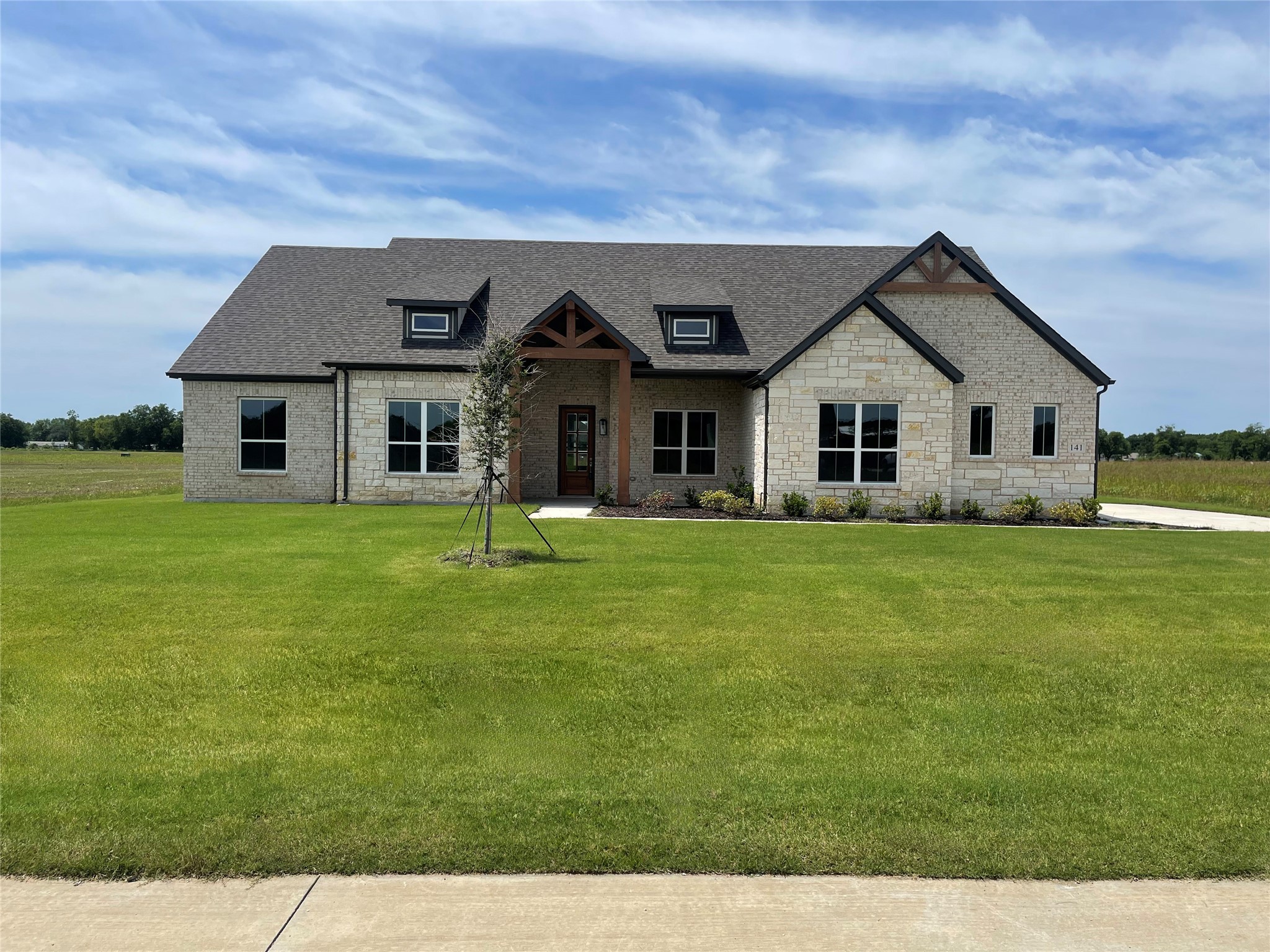 141 Olson Road Waxahachie TX 75167