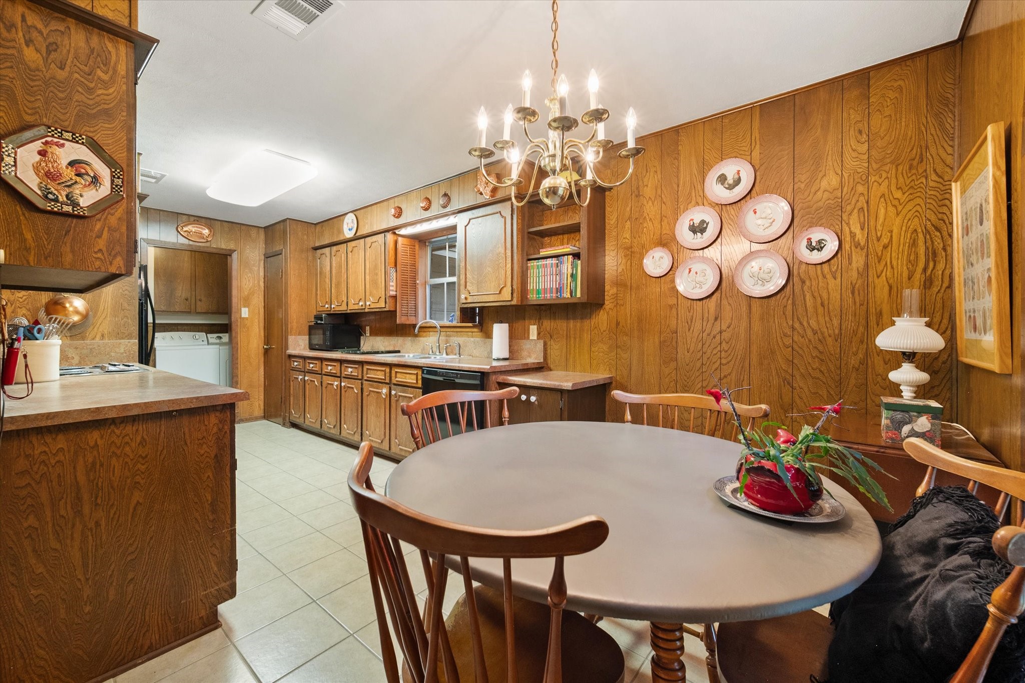1609 Maplewood Corsicana TX 75110