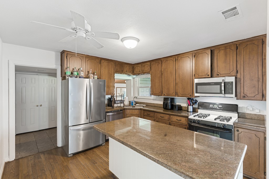 3504 Corto Avenue Fort Worth TX 76109