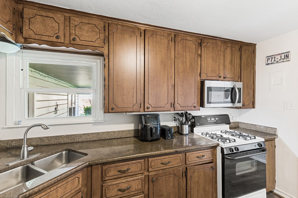 3504 Corto Avenue Fort Worth TX 76109