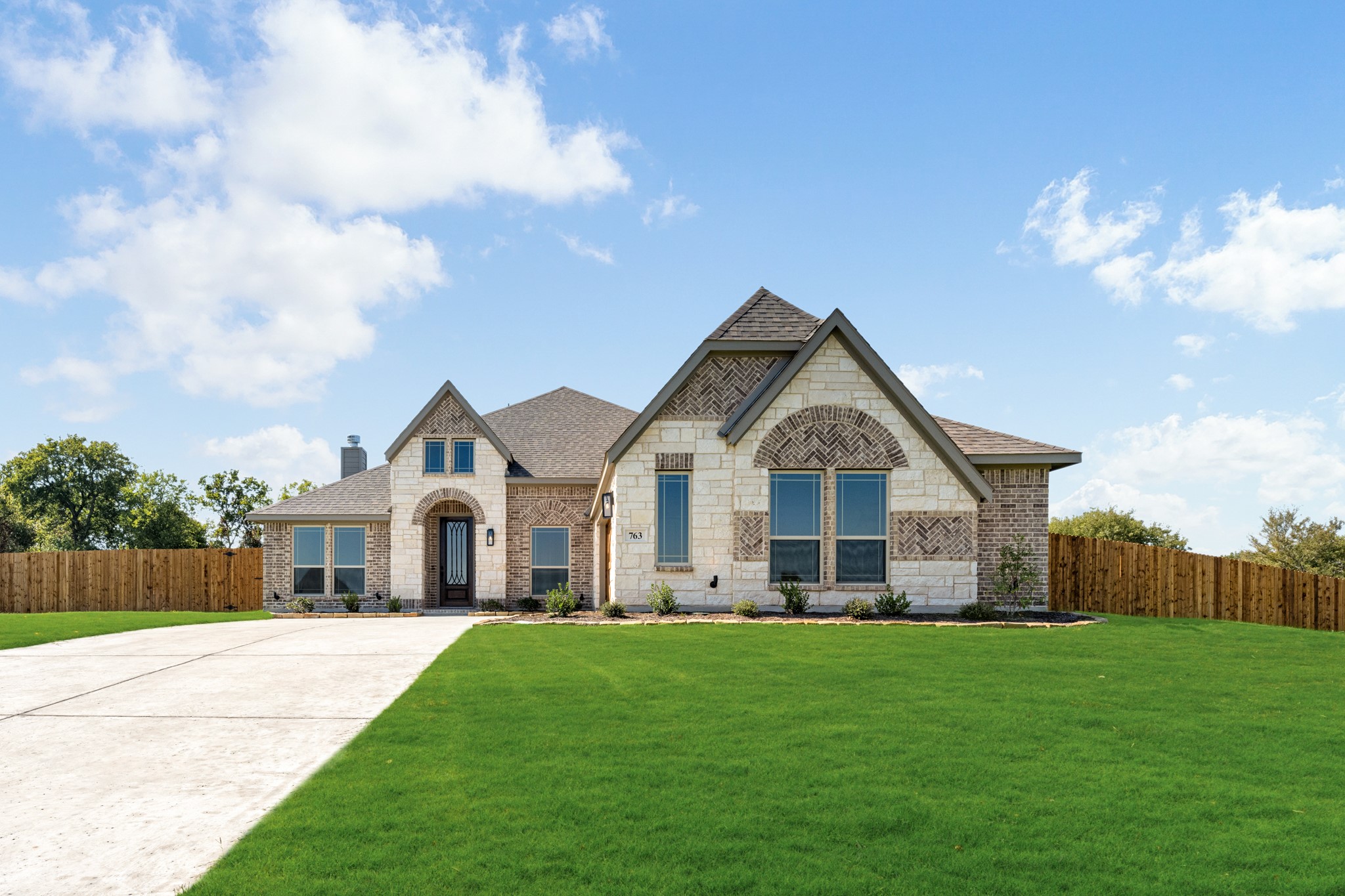 763 Crystal Lake Lane Red Oak TX 75154
