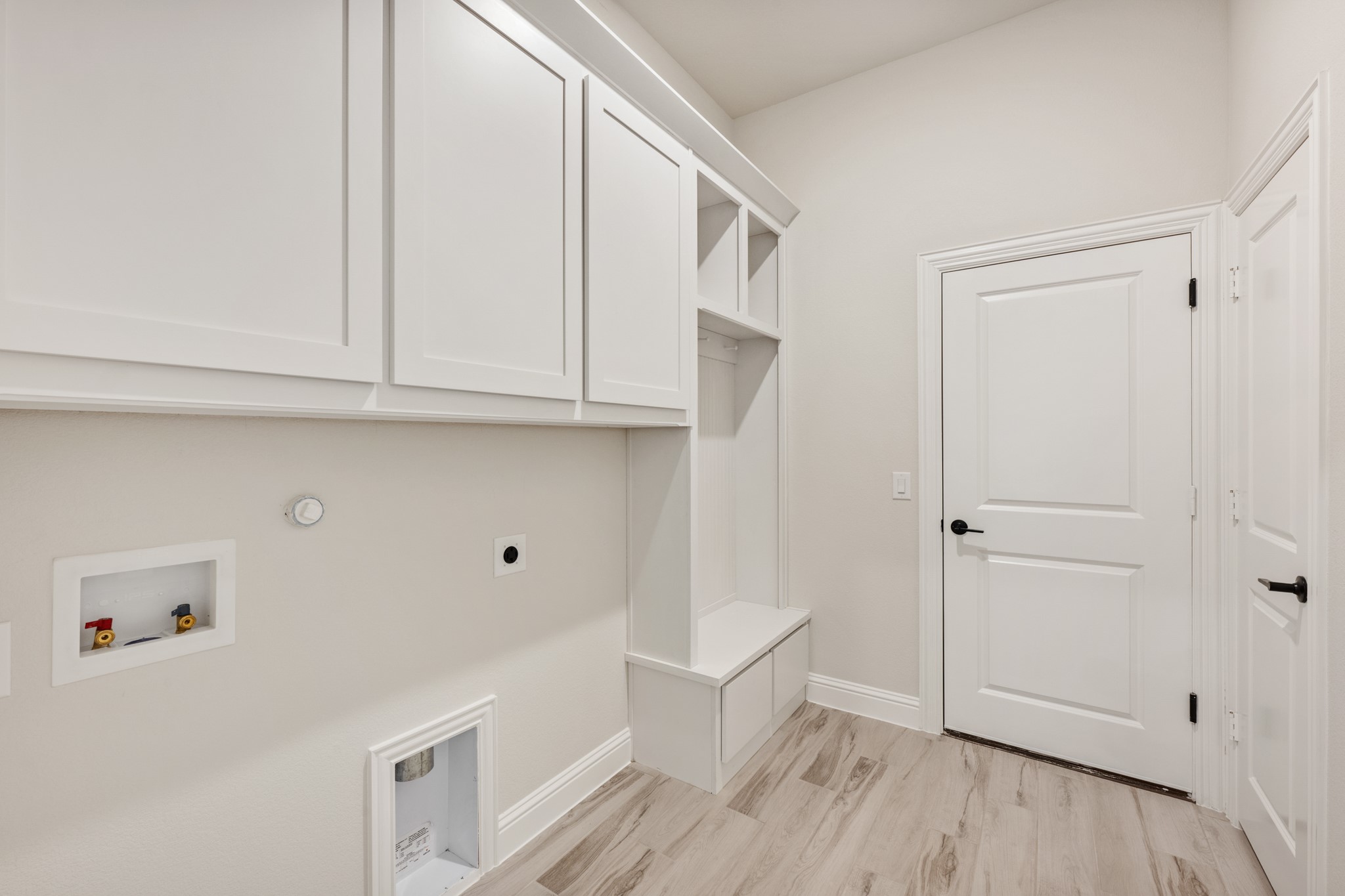 763 Crystal Lake Lane Red Oak TX 75154