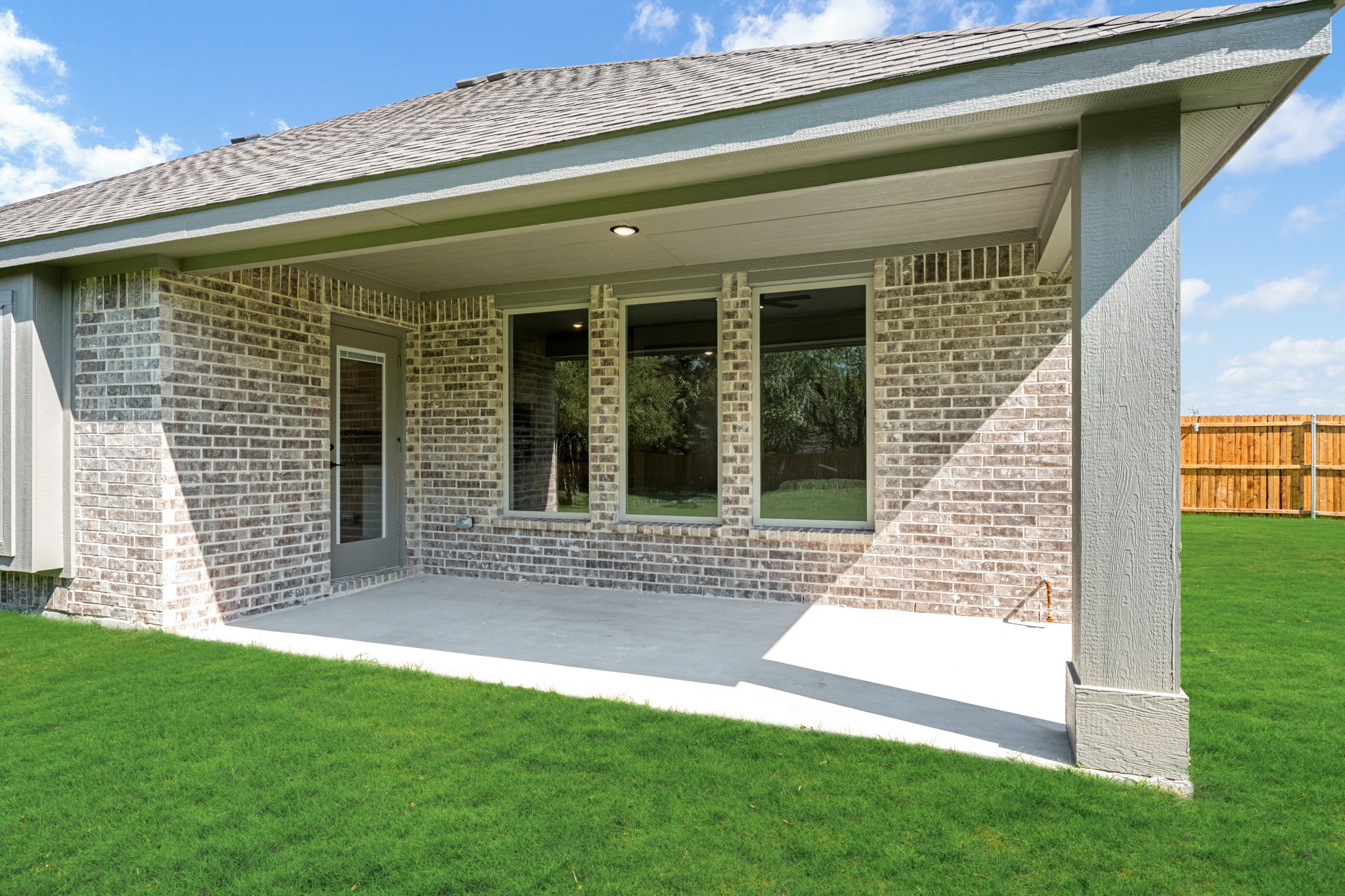 763 Crystal Lake Lane Red Oak TX 75154