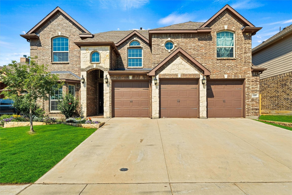 6109 Gibbons Creek Street Fort Worth TX 76179