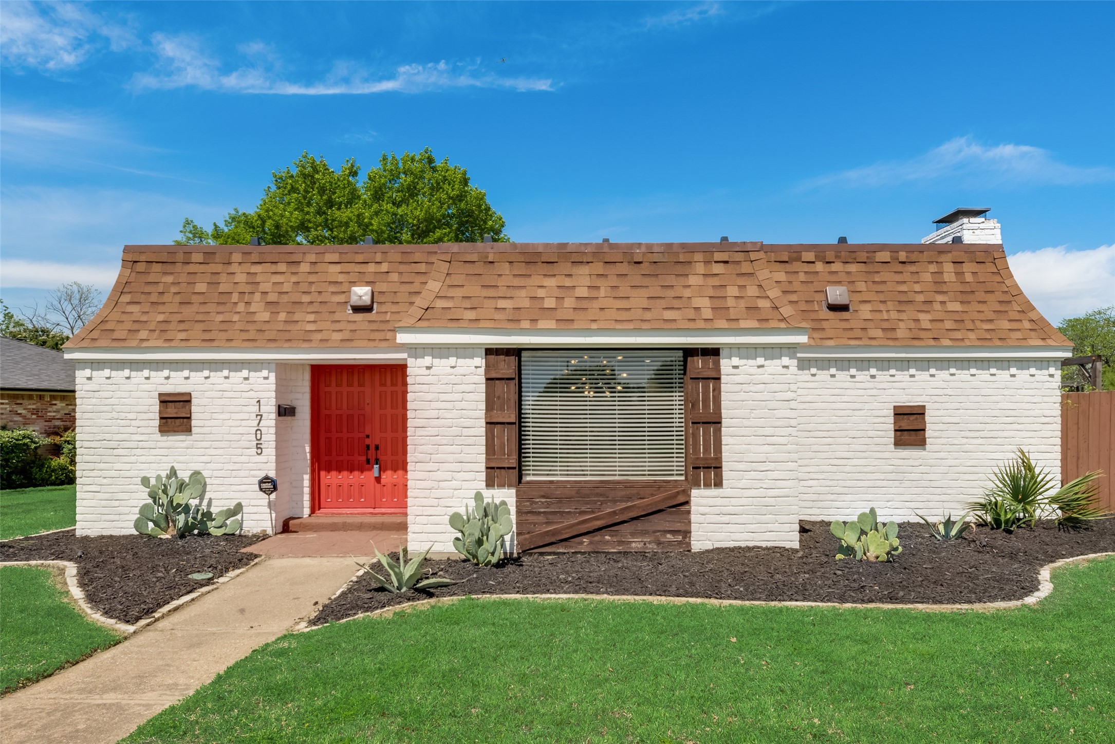 1705 Shady Glen Lane Dallas TX 75232