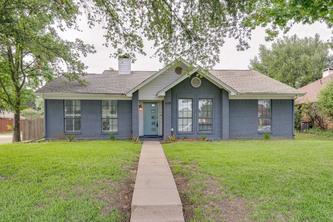 811 Red Oak Drive Lewisville TX 75067