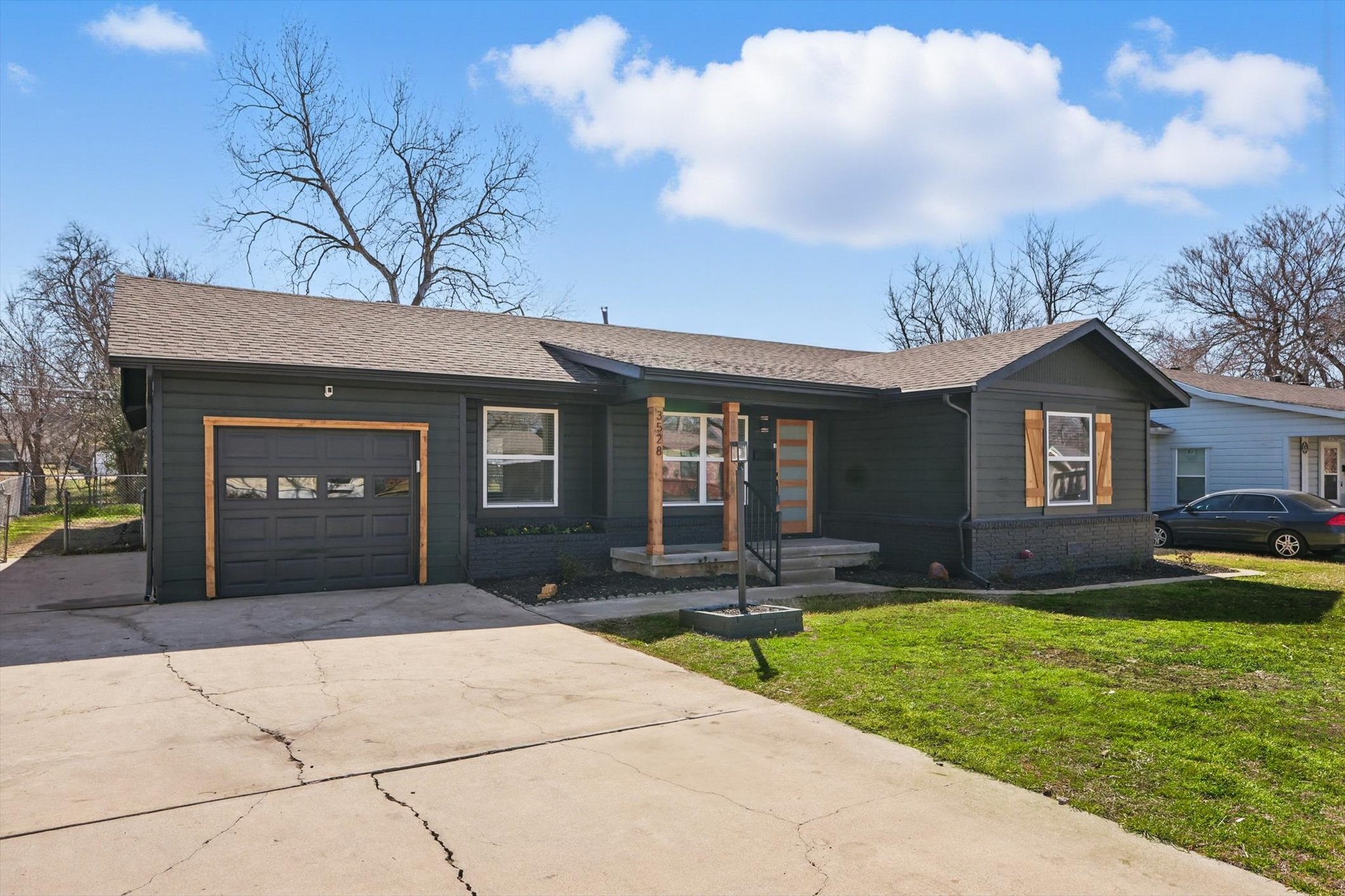 3528 Beverly Drive Haltom City TX 76117