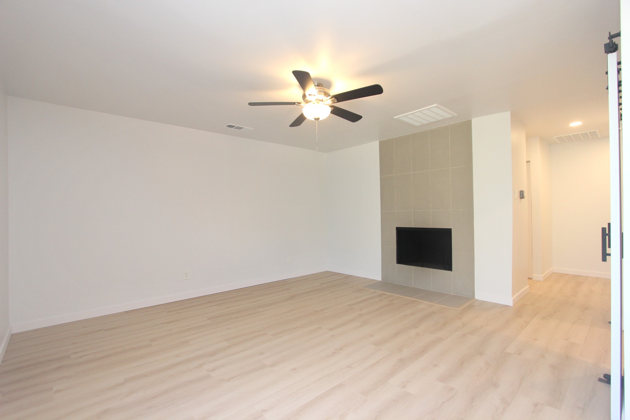 2922 Ashglen Drive Garland TX 75043