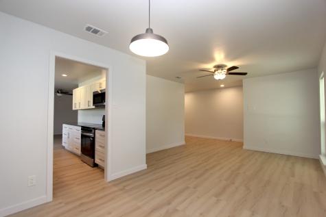 2922 Ashglen Drive Garland TX 75043