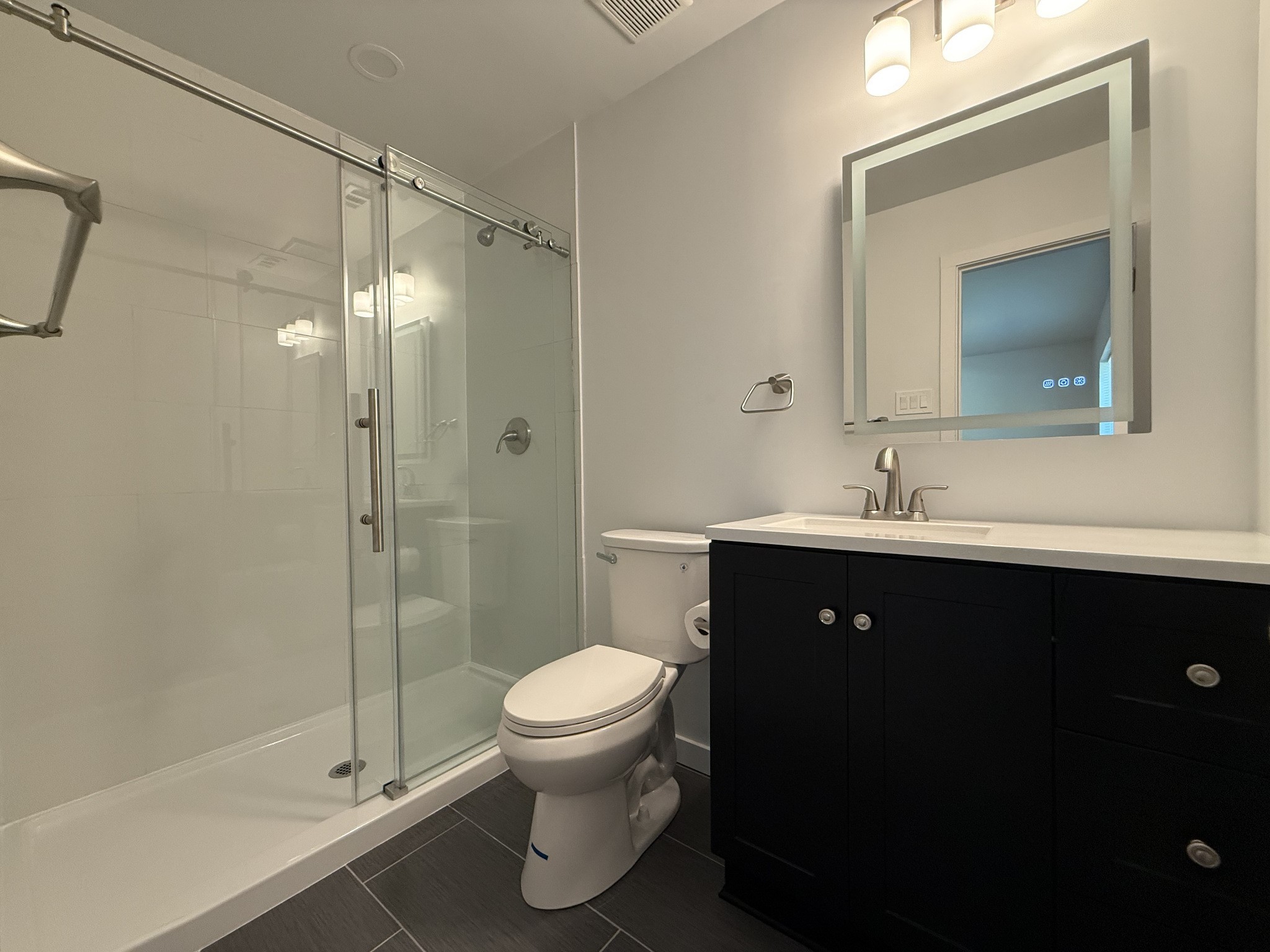 2922 Ashglen Drive Garland TX 75043