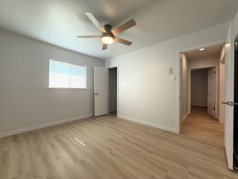 2922 Ashglen Drive Garland TX 75043