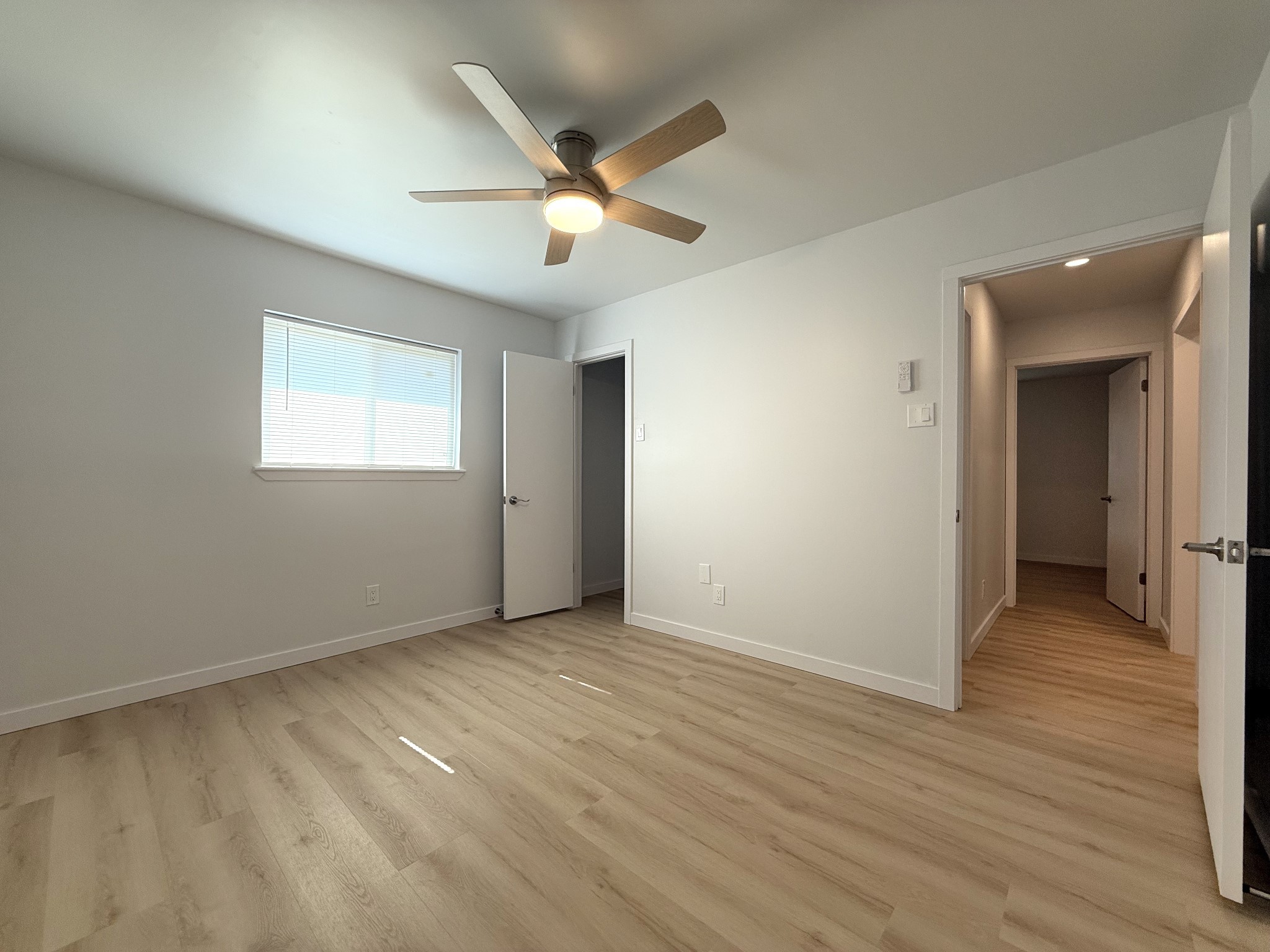 2922 Ashglen Drive Garland TX 75043