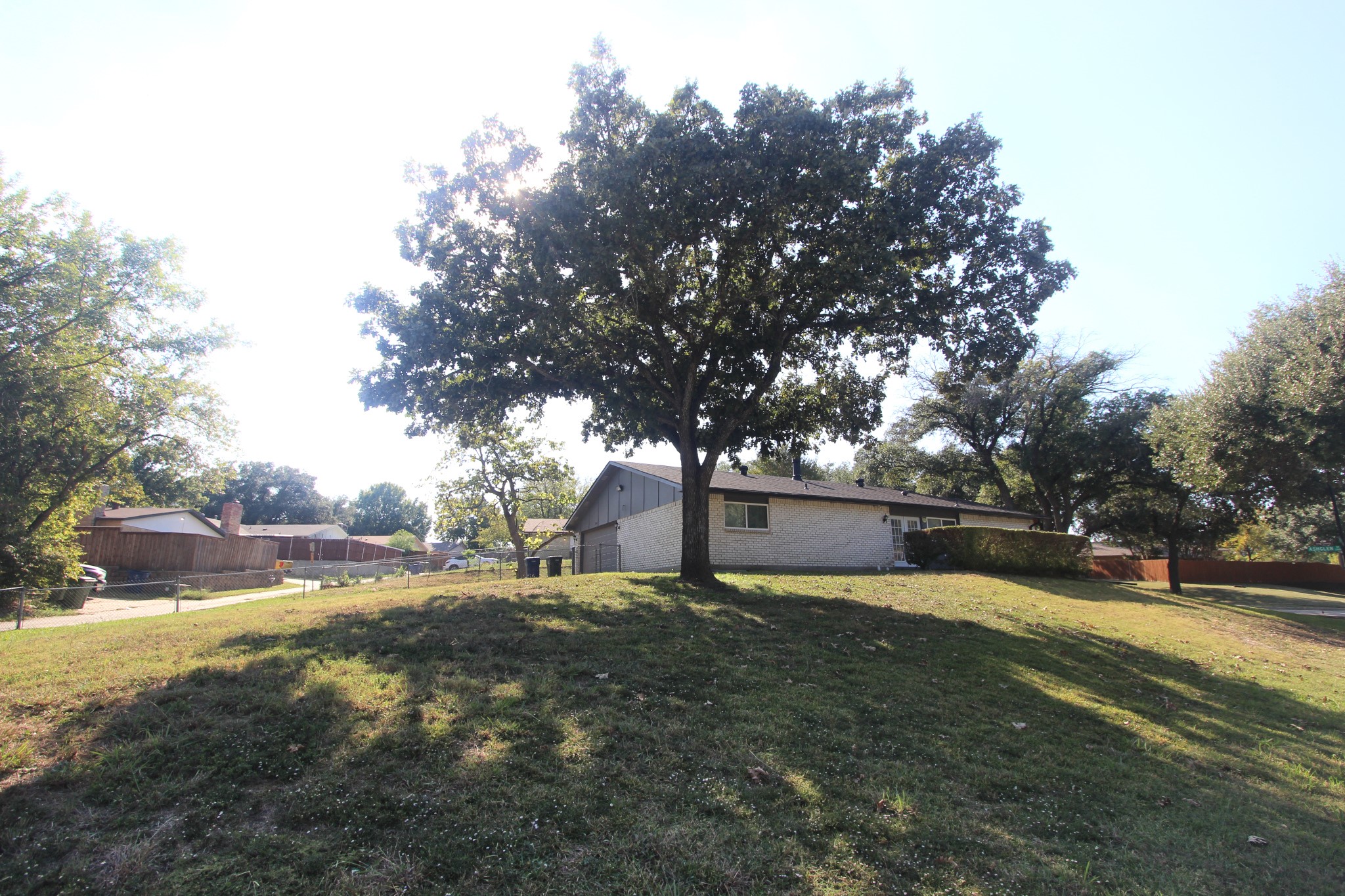 2922 Ashglen Drive Garland TX 75043