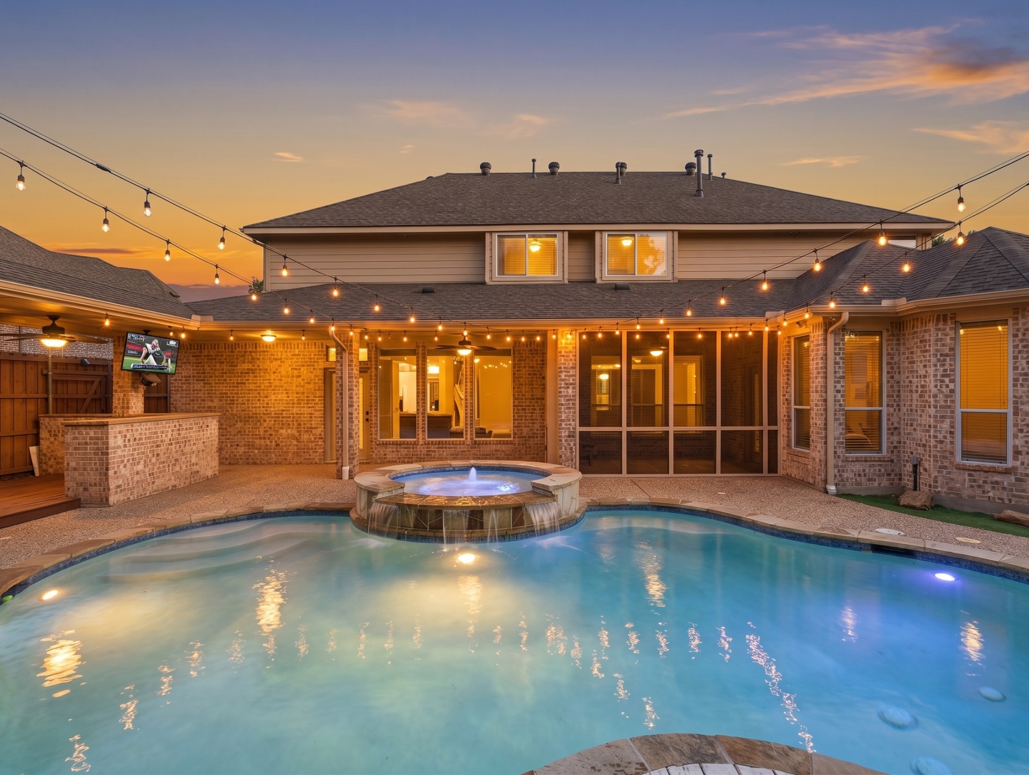 2533 Green Oak Drive Carrollton TX 75010