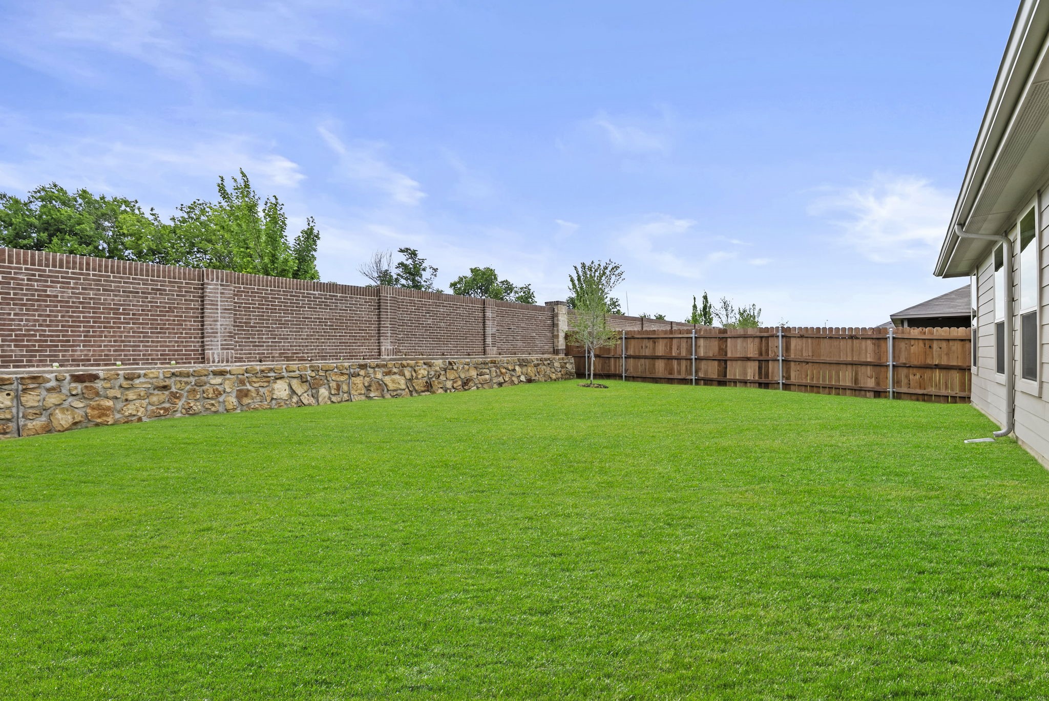 4372 Mill Stream Lane Fort Worth TX 76036